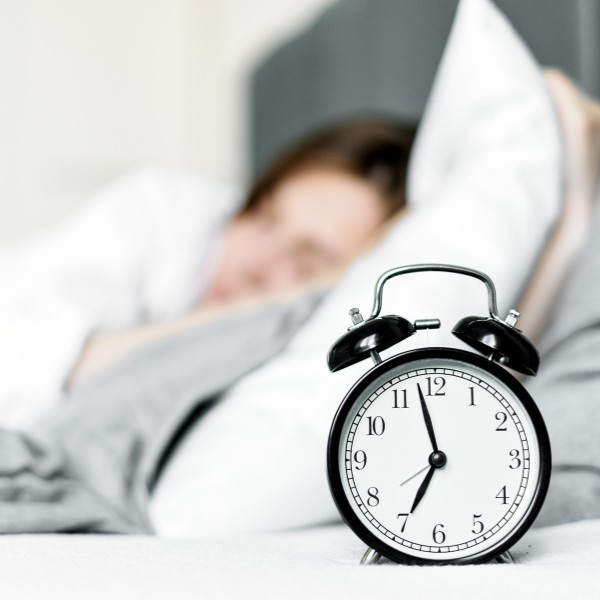 Ngu Day Chong Mat Nen Lam Gì 4